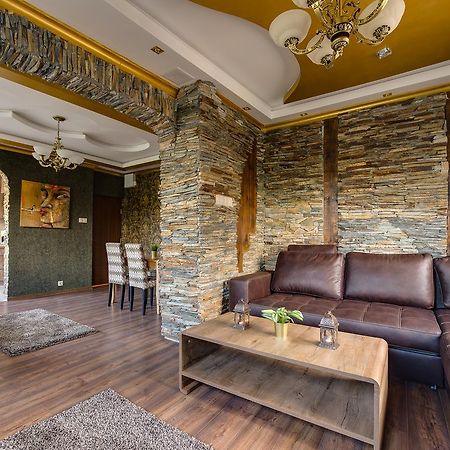 Unique Atmosphere With Golden Standard Design Sofia Exterior photo